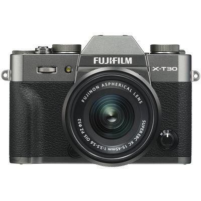 Fujifilm X-T30 mit XC 15-45