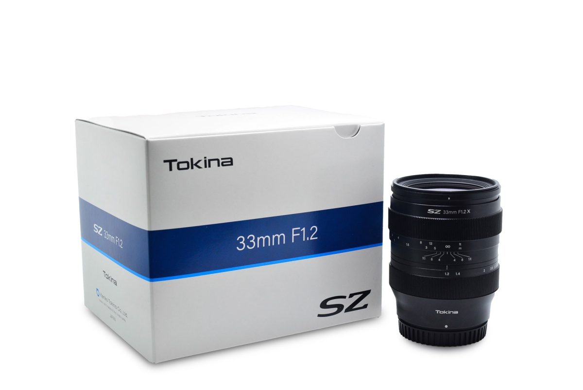 Tokina SZ 33mm F1.2 verpackung