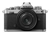 Nikon Z fc KIT + Z 28mm F/2,8 Special Edition Incl.100,-So­fort­ra­batt